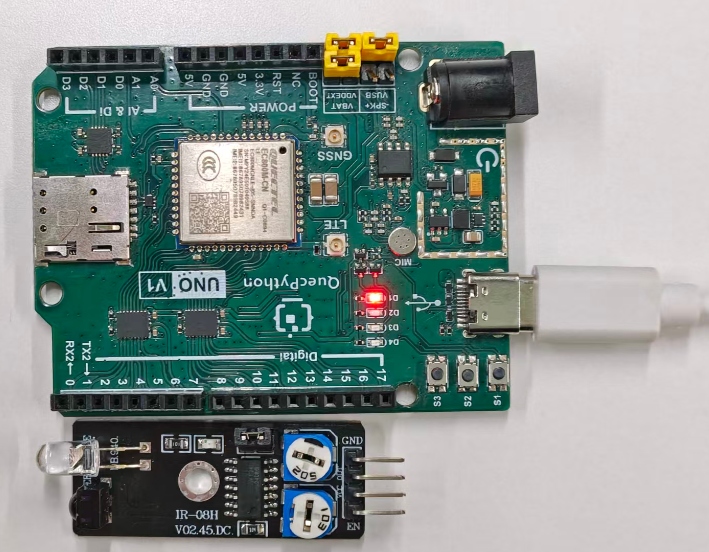 初学者视角体验：【EC800X Duino 开发板】传感器体验-障碍检测！